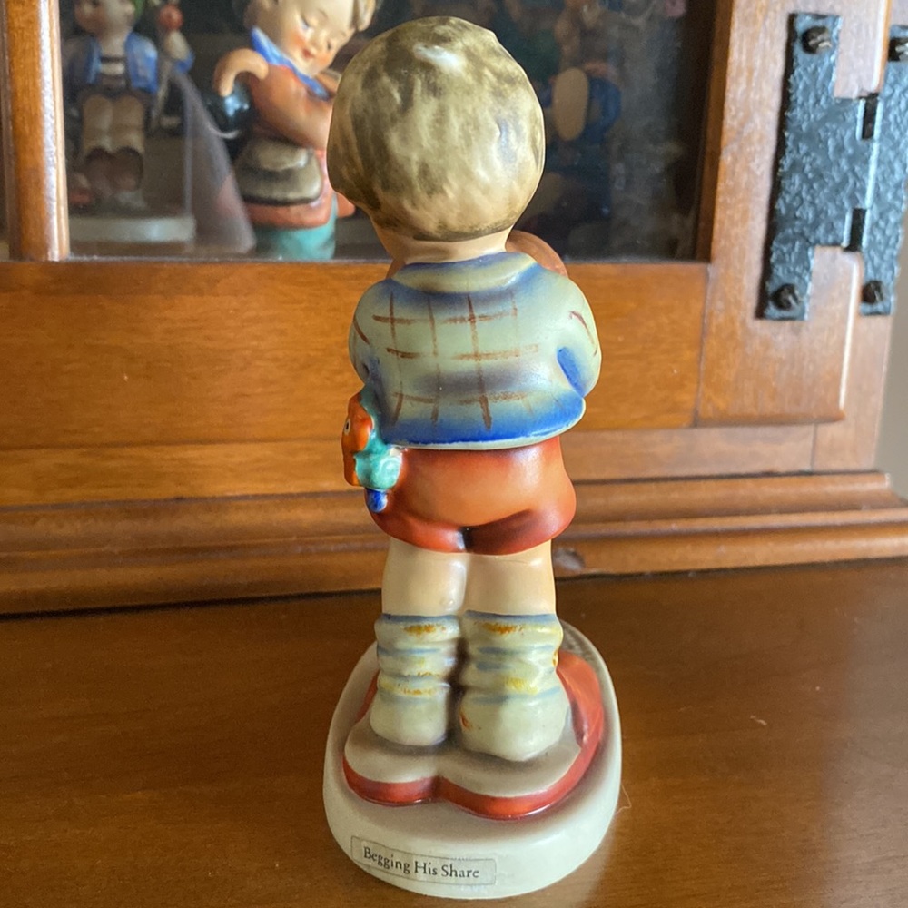 🧡TM5 ‘Begging His Share’ Hummel Goebel #9 - Picture 3 of 8